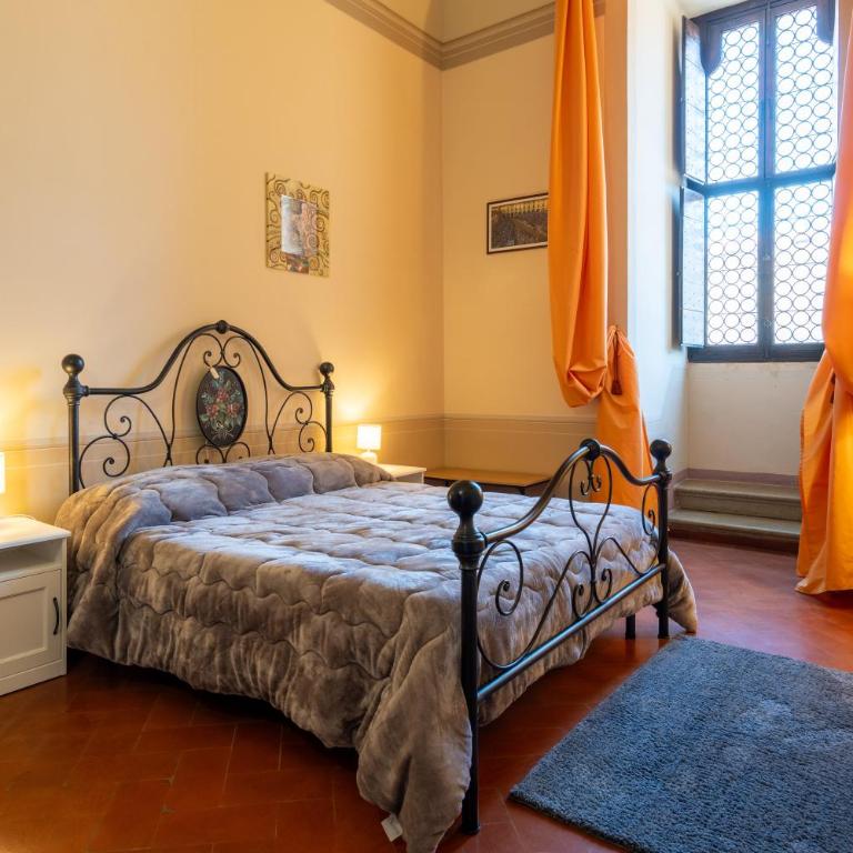 Palazzo Cofani - Three-Bedroom House - 2