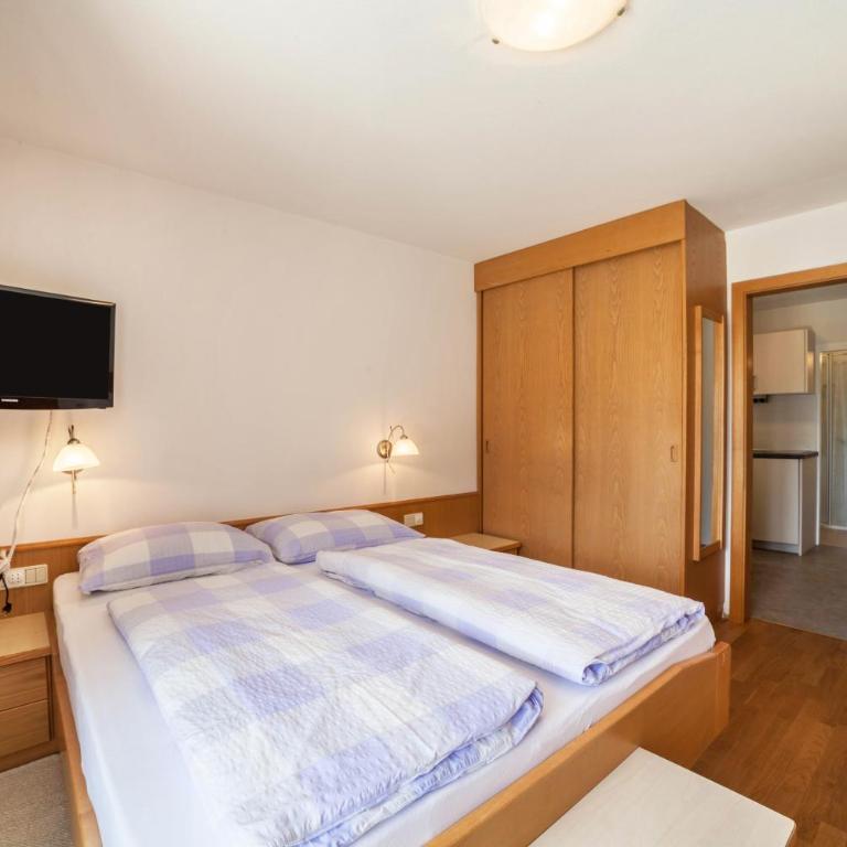 Moosmair Ferienwohnung 3 - Superior Apartment mit 1 Schlafzimmer und Balkon - 4