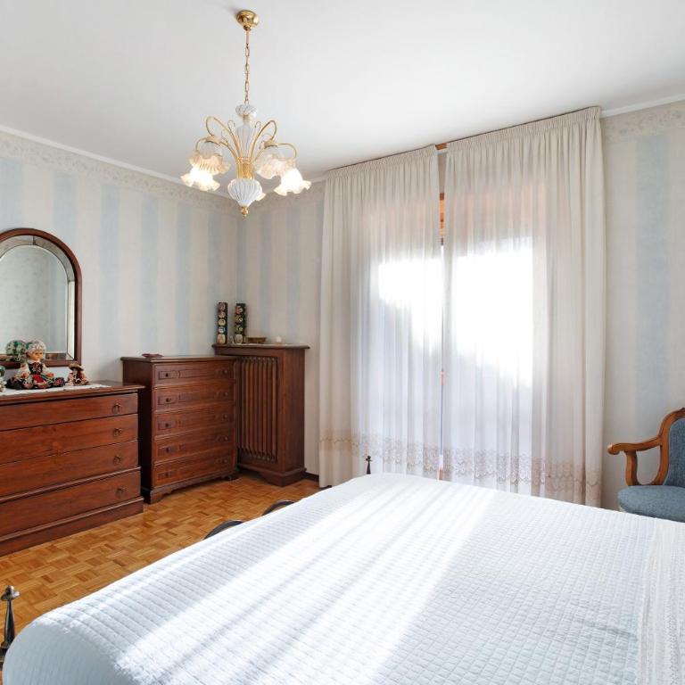 Aosta Family Home - Appartamento Premium con 3 Camere da Letto e Balcone - 16