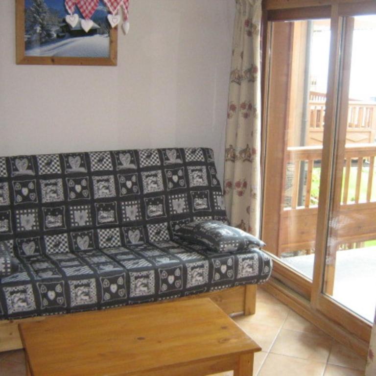 Les Alpages - Two-Bedroom Deluxe Apartment with Garden View - 8