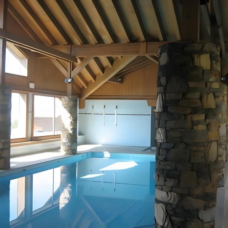 Les Alpages - Two-Bedroom Deluxe Apartment with Garden View - 2