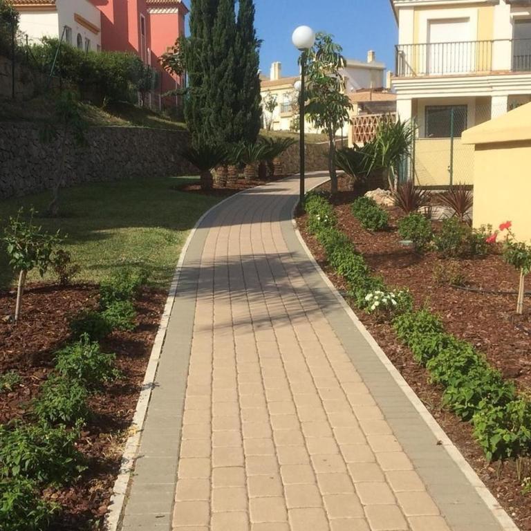 Lux Apartm Beauvivir - Two-Bedroom Deluxe Apartment with Ocean View - 2