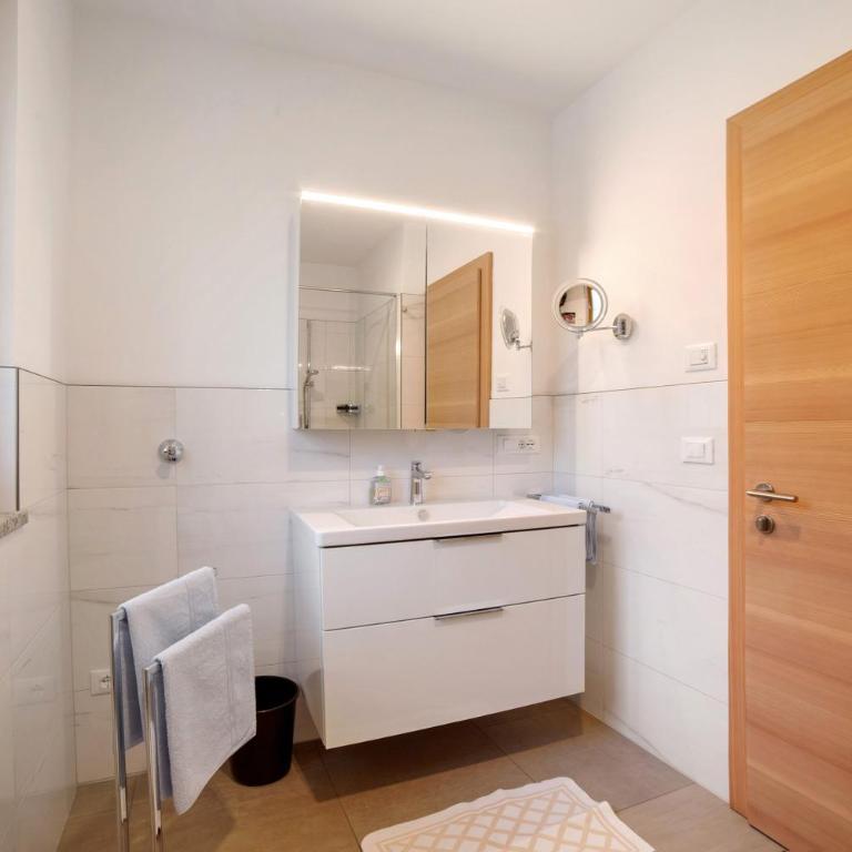 Oberötzbauer Apartment Alpenrose - Superior Apartment mit 1 Schlafzimmer und Balkon - 12