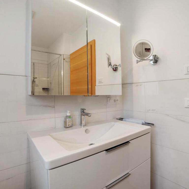 Oberötzbauer Apartment Alpenrose - Superior Apartment mit 1 Schlafzimmer und Balkon - 13
