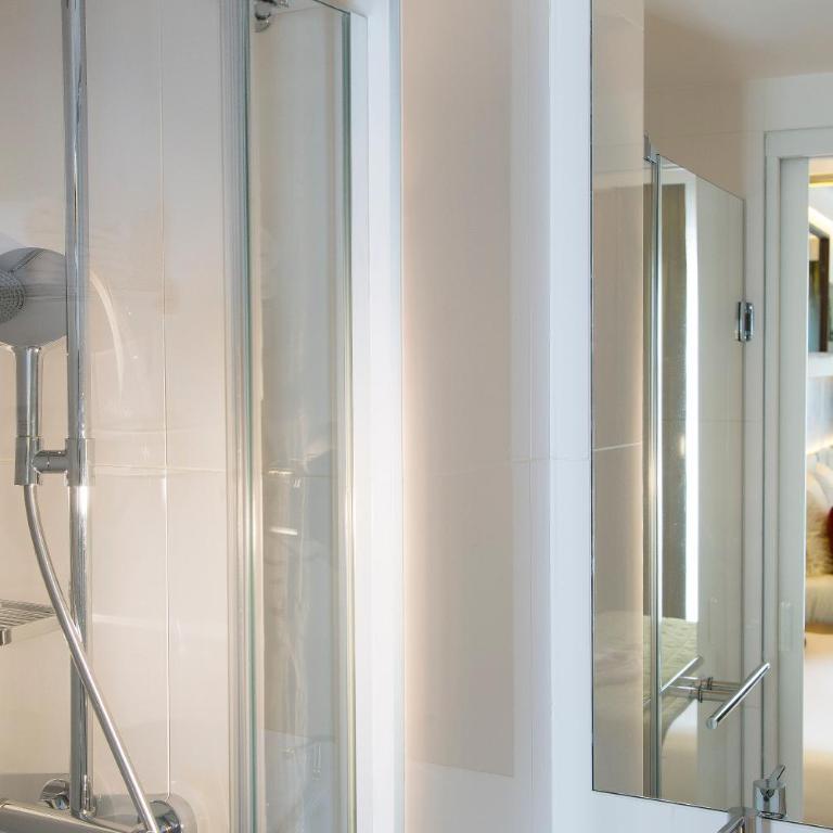Hôtel Eiffel Turenne - Habitación Clásica - 1