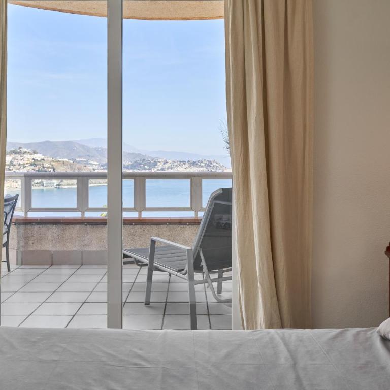 Las Lomas de Marina del Este - Apartamento Premium de 3 dormitorios con balcón - 16
