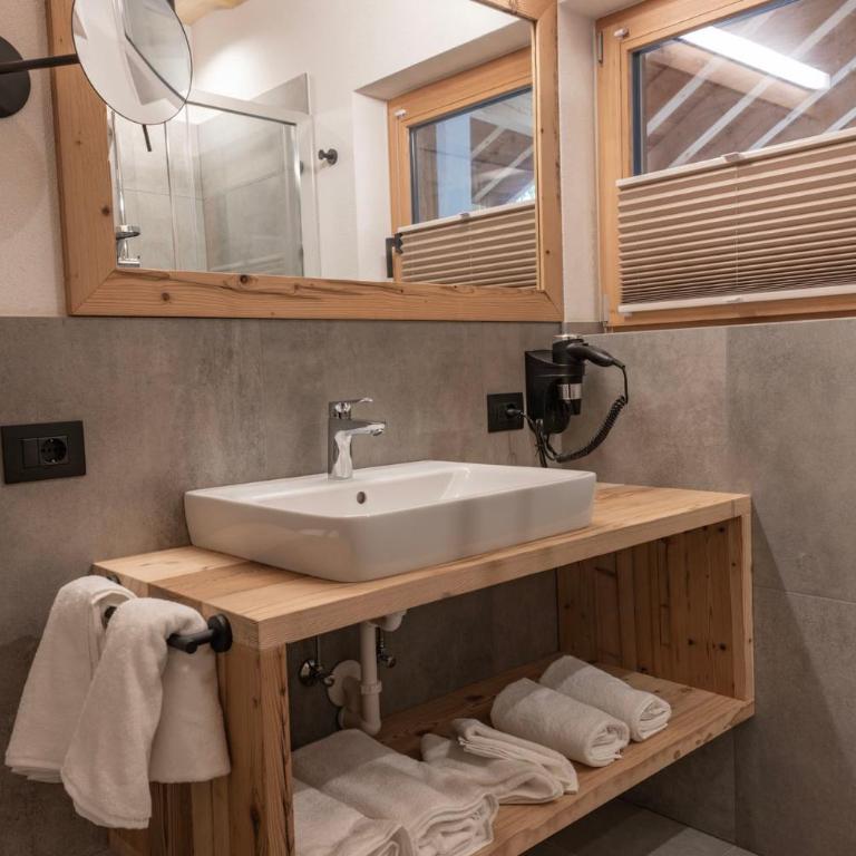 Peintnerhof Percha - Appartamento Deluxe con 2 Camere da Letto e Vista Giardino - 14