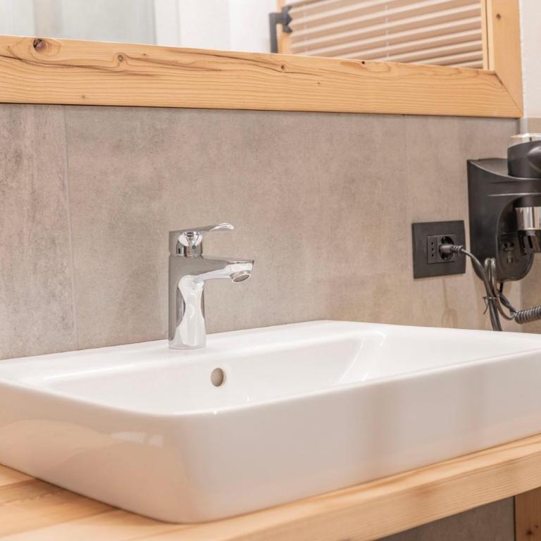 Peintnerhof Percha - Appartamento Deluxe con 2 Camere da Letto e Vista Giardino - 16