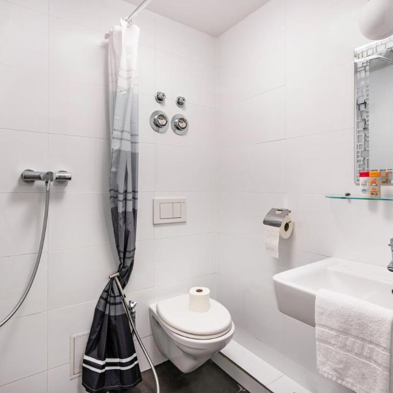 Aldars Urban Suite No.10 - Appartement 1 Chambre Supérieur avec Balcon - 11