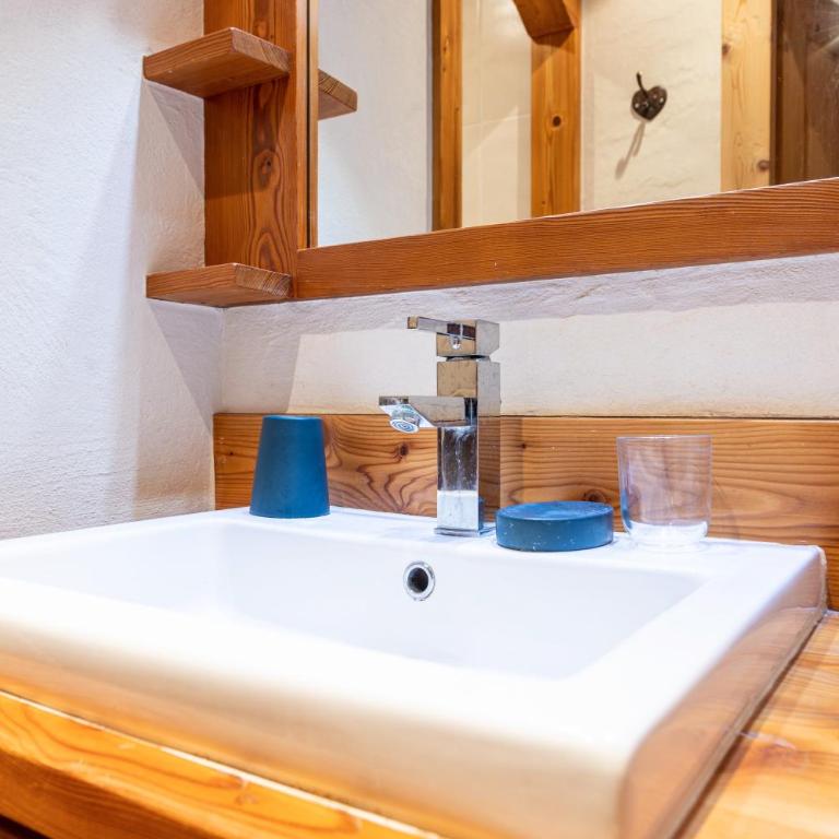 Appartement proche La Clusaz - Appartement 2 Chambres Deluxe avec Balcon - 22