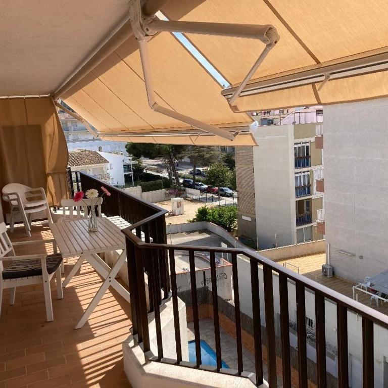 Sunny apartment with pool - Apartamento de 2 dormitorios con vistas a la montaña - 10