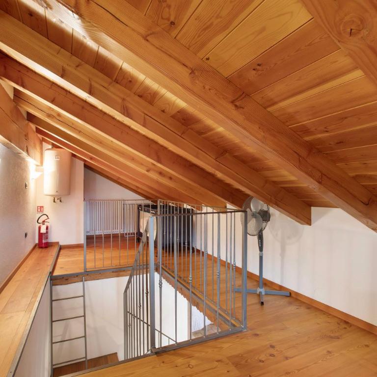 Tra Montagna e Città - Aosta - Appartamento Deluxe con 2 Camere da Letto e Balcone - 24