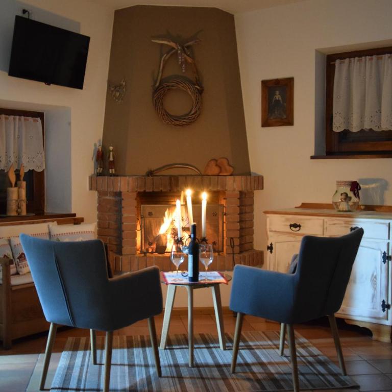 Baita casapendola - Two-Bedroom Chalet - 8
