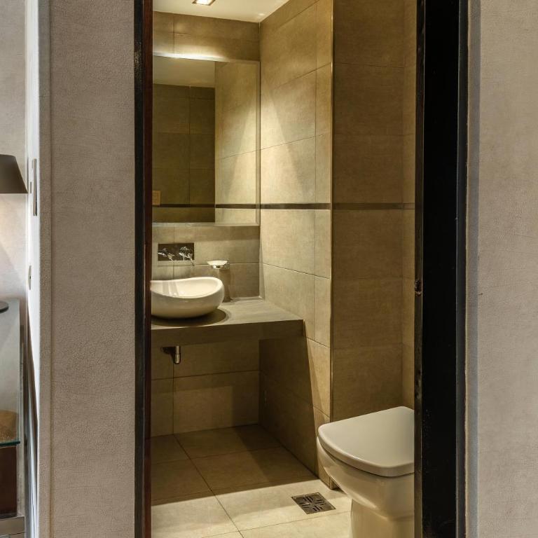 Ramada Plaza by Wyndham Tucuman - 1 King Bed, Premium Suite, Non-Smoking - 7