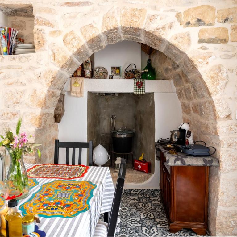 Trulli Cinque Nicchie - Villa with Garden View - 15