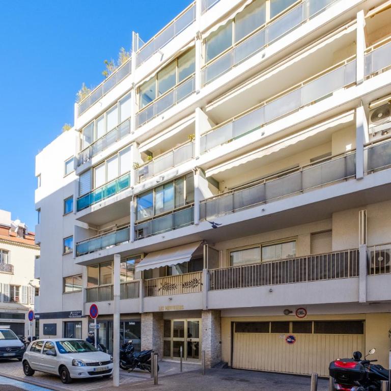 Le Nostalgique - Deluxe Apartment mit 2 Schlafzimmern und Meerblick - 24