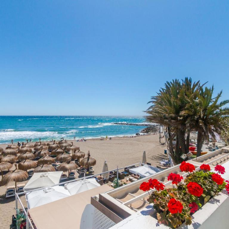 Deluxe Apartment with Jacuzzi - Two-Bedroom Deluxe Apartment with Ocean View - 24