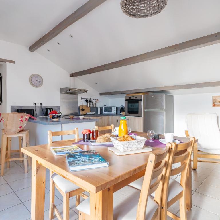 Fleur de Thym - Two-Bedroom House - 7