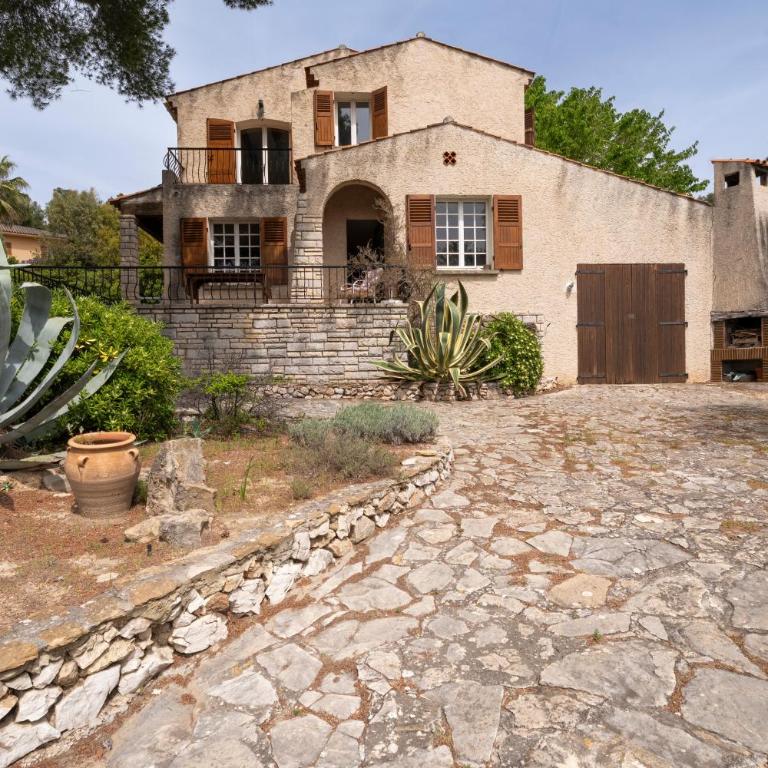 Villa Les Aloes - Villa with Garden View - 34