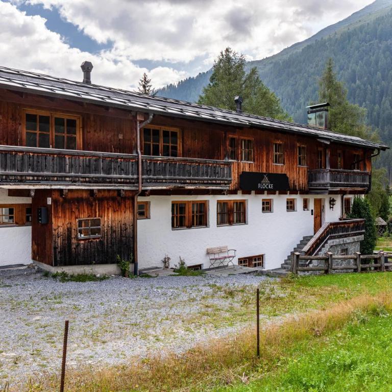 Chalet Flocke Appart Schneehase - Deluxe-Apartment mit 2 Schlafzimmern und Gartenblick - 3