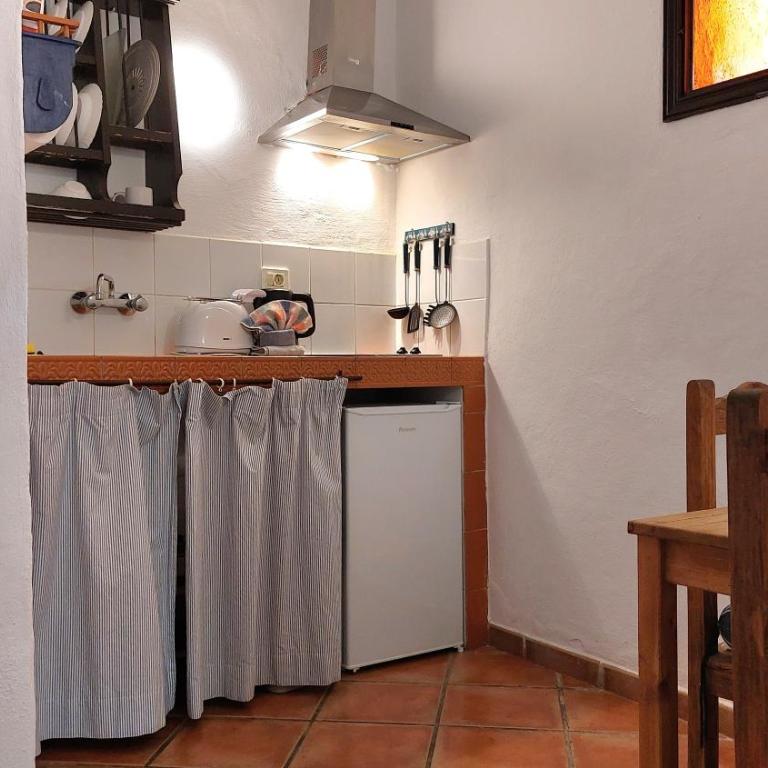 Aptos Monasterio de San Antonio 2 - Apartamento con terraza - 5