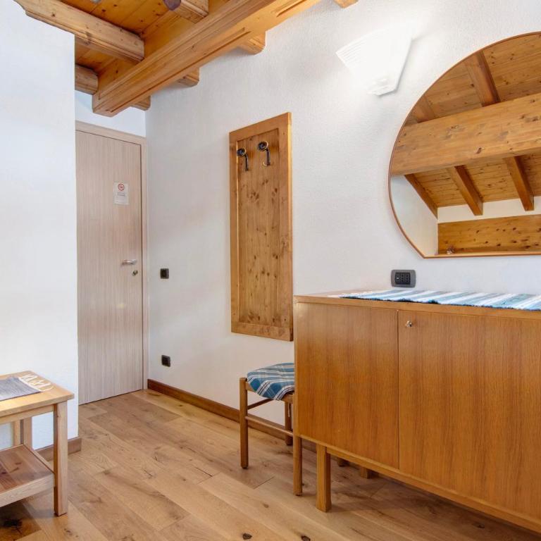Ginepro Casa Vacanze - Two-Bedroom Deluxe Apartment with Garden View - 15