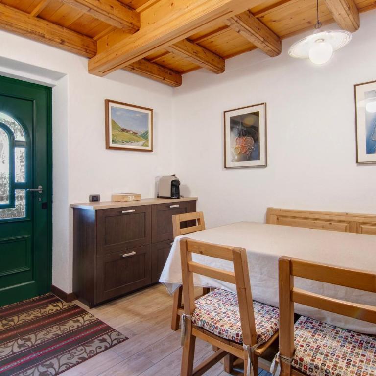 Ginepro Casa Vacanze - Two-Bedroom Deluxe Apartment with Garden View - 22