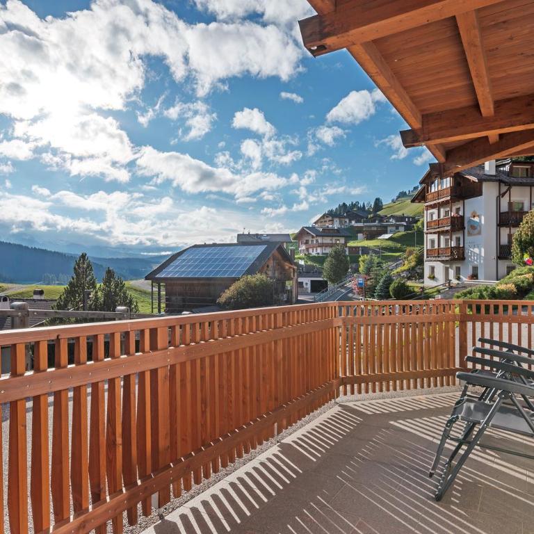 Villa Solinda App Vivaldi - Appartamento con 2 Camere da Letto e con Vista Montagna - 3