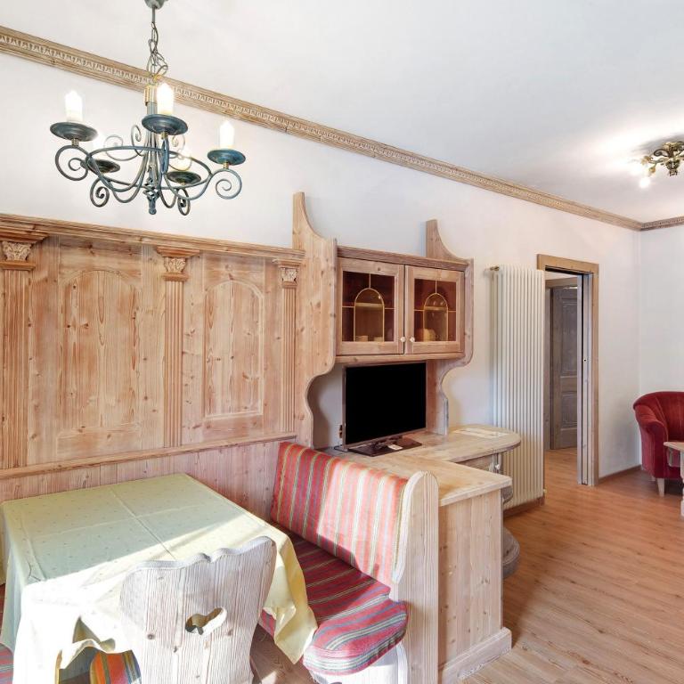 Casa Li Roina n 45 - Appartamento Deluxe con 2 Camere da Letto e Balcone - 4
