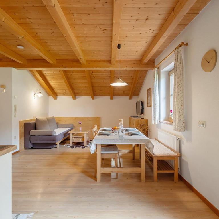Klamperhaus-Hof - Appartamento Superior con 1 Camera da Letto e Balcone - 11