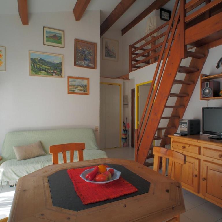 Oasis village naturiste - Two-Bedroom Deluxe Apartment with Garden View - 3
