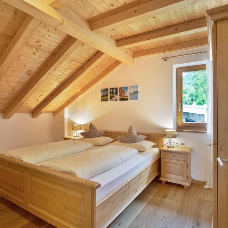 Wernerhof Fewo Rosela - Three-Bedroom Premium Apartment with Balcony - 27