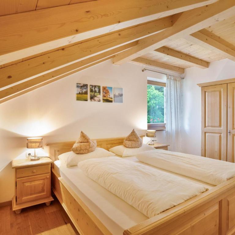 Wernerhof Fewo Rosela - Three-Bedroom Premium Apartment with Balcony - 29