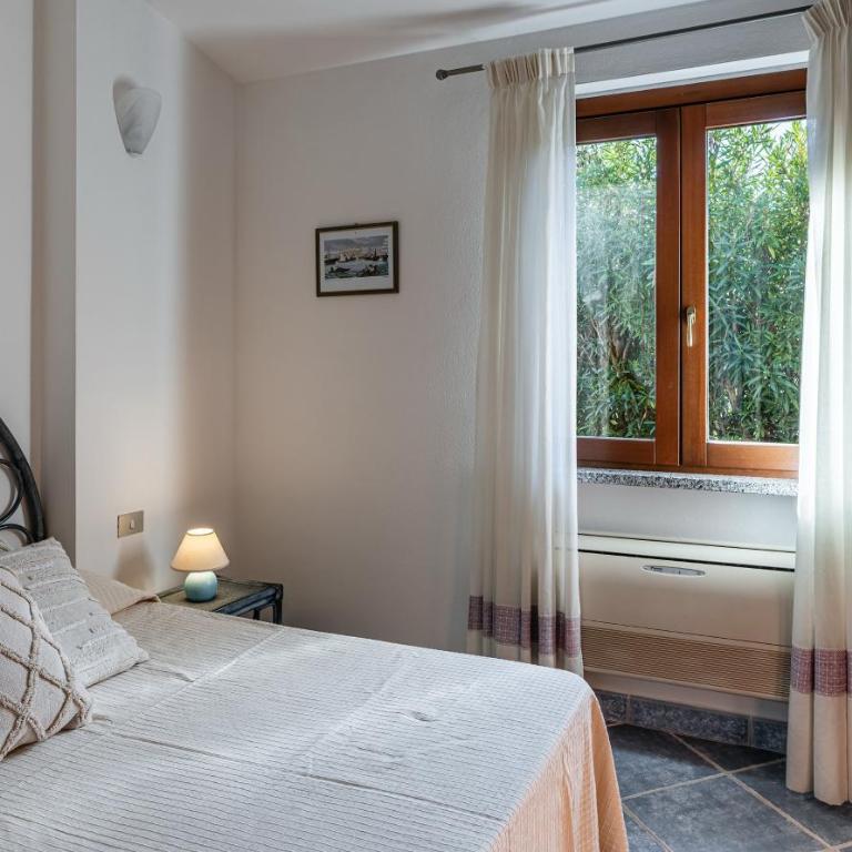 V32 Levante - Villa con Vista Giardino - 17