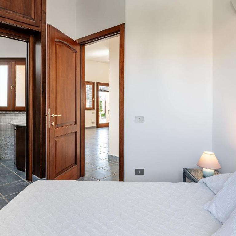 V32 Levante - Villa con Vista Giardino - 19
