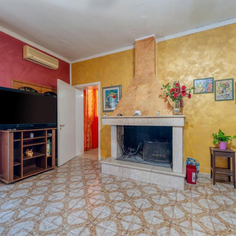 La Corte del Geco - Two-Bedroom Deluxe Apartment with Garden View - 6