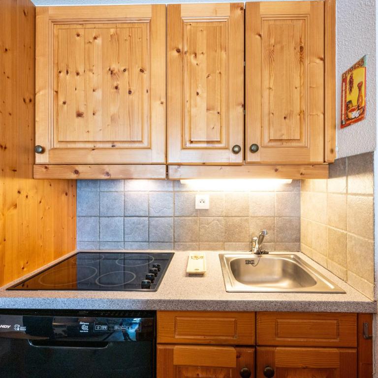 You Ski en Terre Happy G11 - Superior One-Bedroom Apartment with Balcony - 9