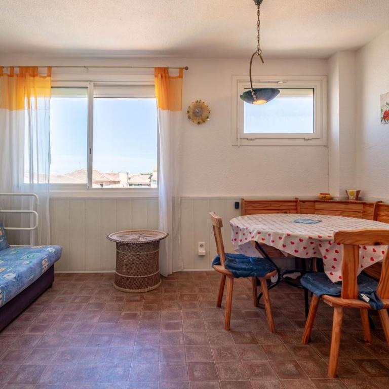 Grand Hotel Studio - Superior One-Bedroom Apartment - 2