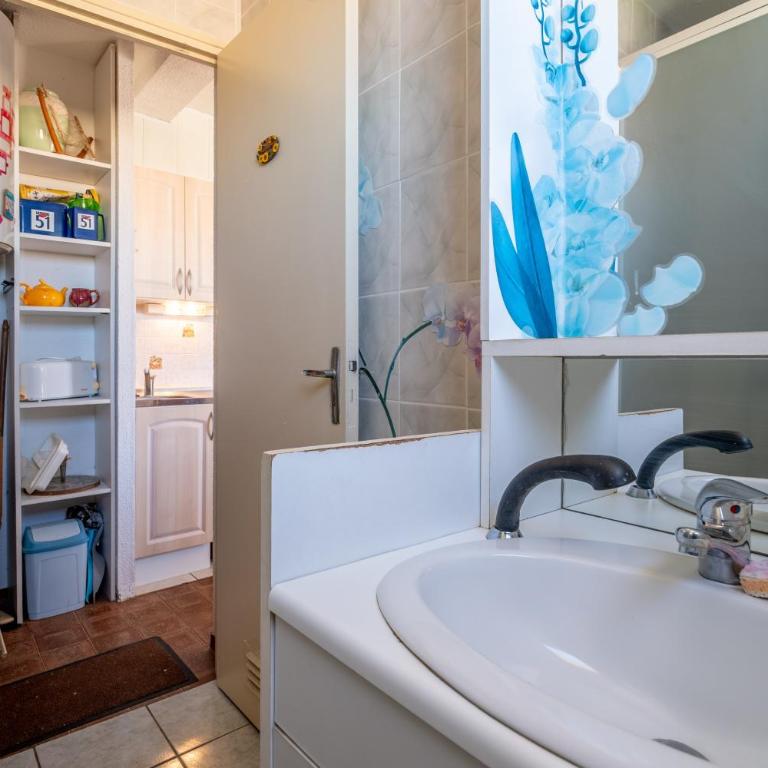 Grand Hotel Studio - Superior One-Bedroom Apartment - 19