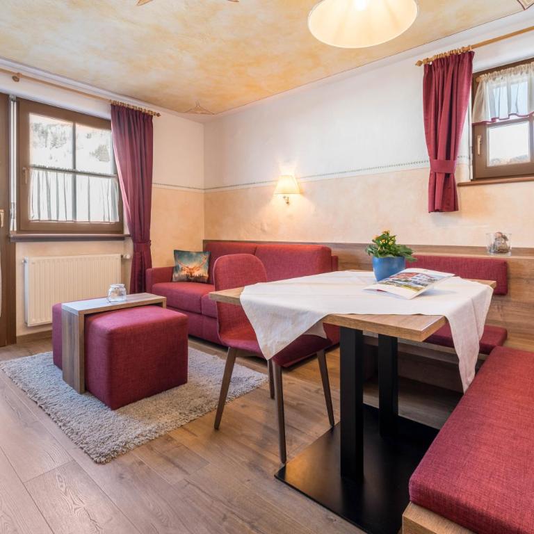 Haus zur Vogelweide App 4 - Appartamento Superior con 1 Camera da Letto e Balcone - 1
