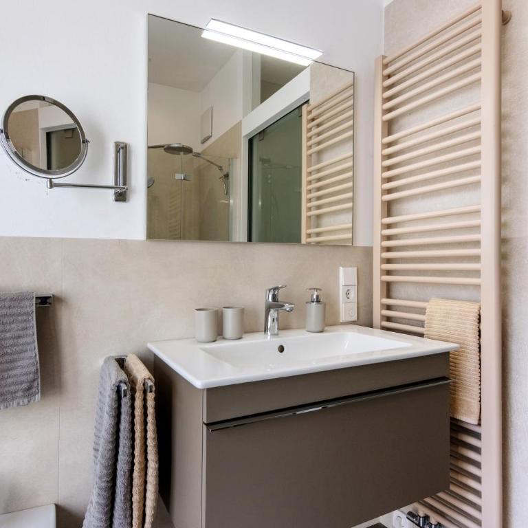 Sommavilla Apartments - Superior Apartment mit 1 Schlafzimmer und Balkon - 20
