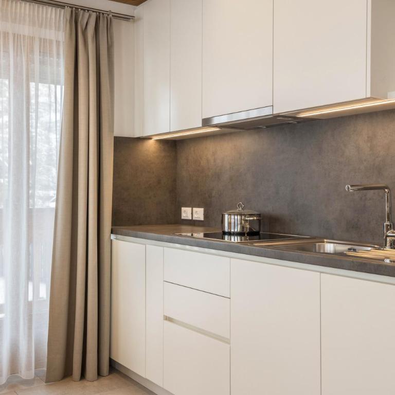 Runcac Apt Plaies - Appartamento Deluxe con 2 Camere da Letto e Vista Giardino - 13