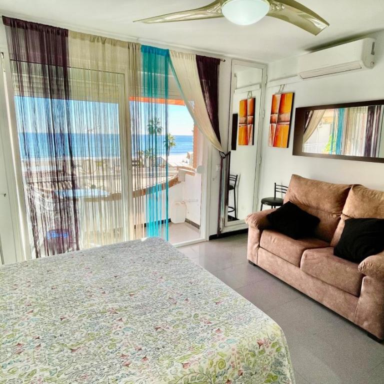 Bulto Carihuela - Superior One-Bedroom Apartment with Balcony - 1