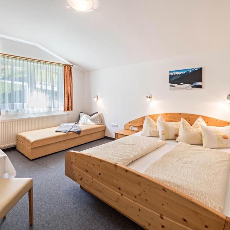 Ferienwohnung Helena - Appartamento Deluxe con 2 Camere da Letto e Vista Giardino - 11