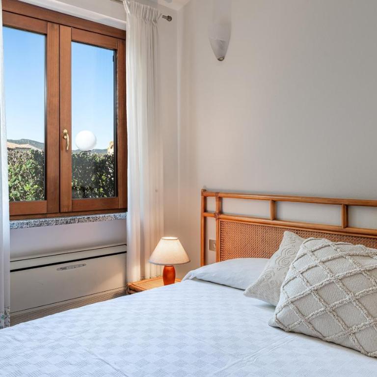 V32 Levante - Villa con Vista Giardino - 14