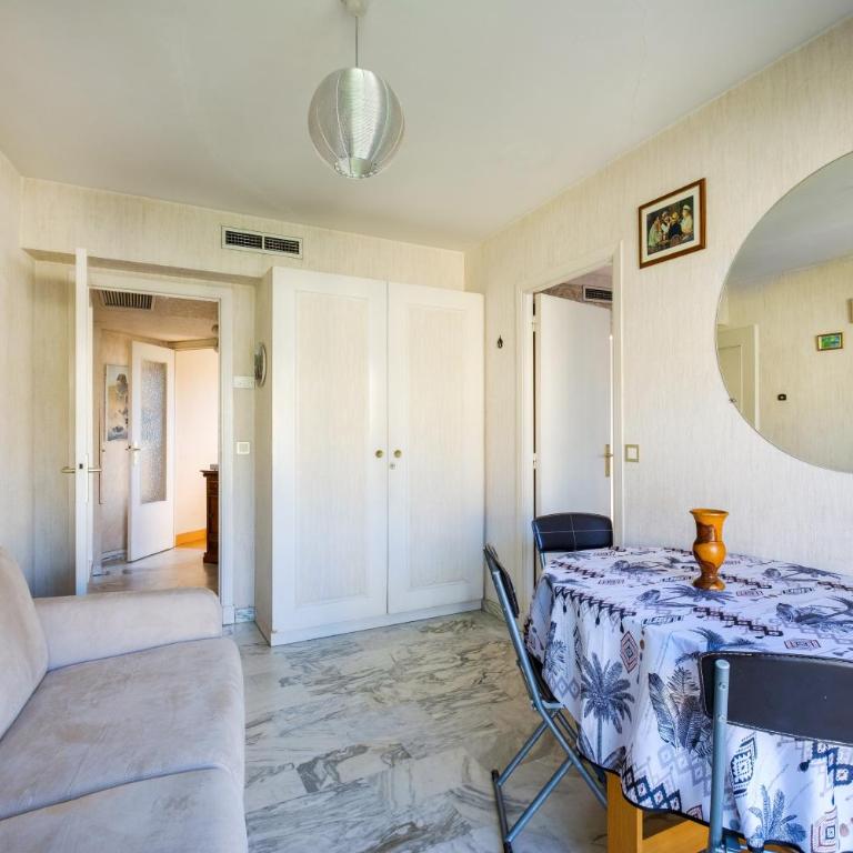 Appartement centre Cannes - Appartement 1 Chambre Supérieur avec Balcon - 6