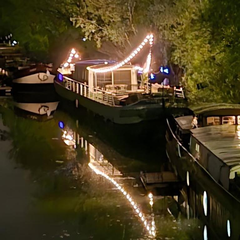 Peniche l’Arlésienne - Camera Queen Standard - 12