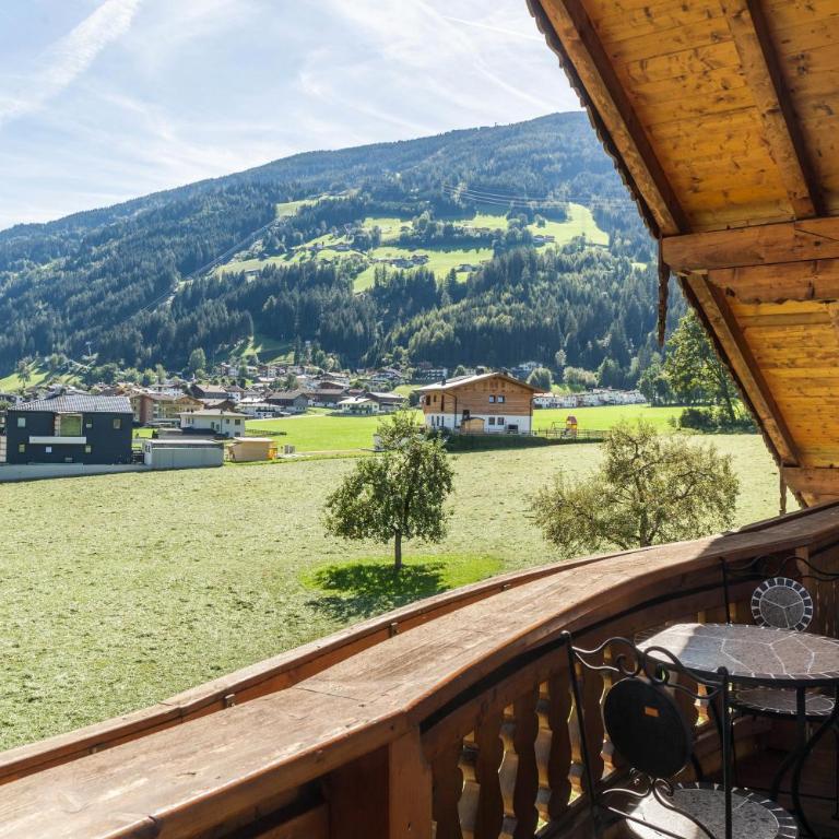 Ferienwohnung Oberangerhof - Superior Apartment mit Balkon - 2