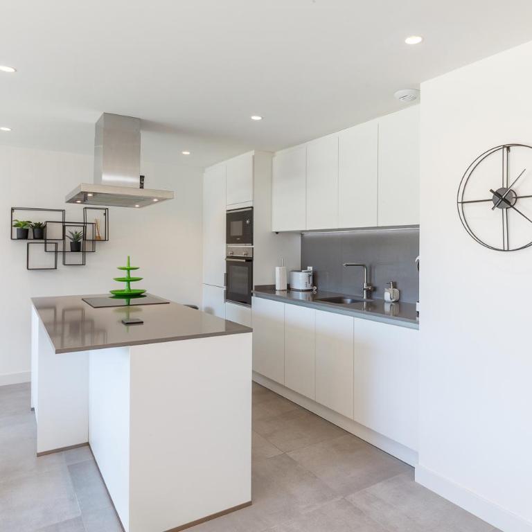 Luxury apartment with 3 bedrooms - Apartamento Premium de 3 dormitorios con balcón - 7