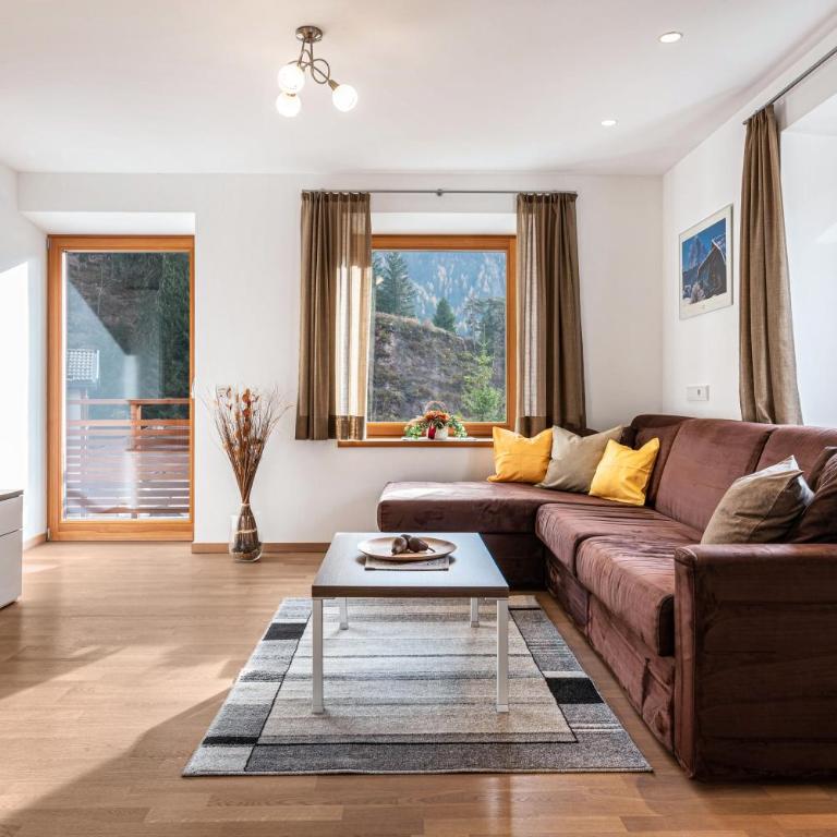 Cesa Stefania - Appartamento Premium con 3 Camere da Letto e Balcone - 1